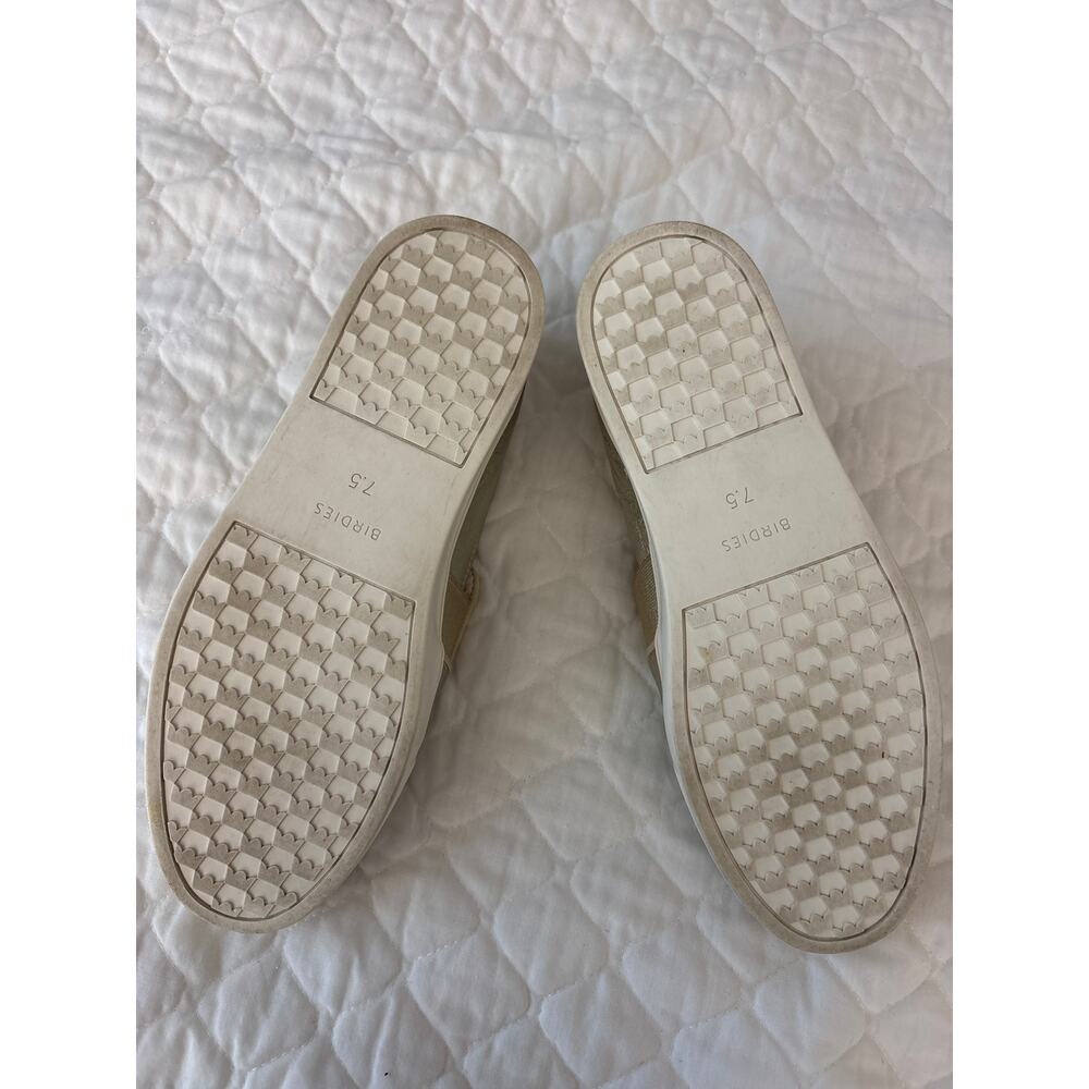 Birdies 7.5 The Swift Slip On Silver Leather Shoes
Boat shoes - Picture 8 of 8